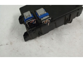 Блок предохранителей 00517986150 Fiat Grande Punto