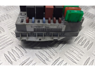 Блок предохранителей 51799847 Fiat Linea