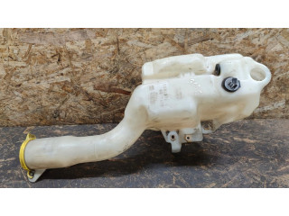 Бачок оконной жидкости