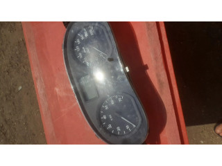 Панель приборов 8200377202   Dacia Logan I       