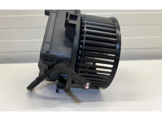 Вентилятор печки 4M2820021 Audi A4 Allroad B9