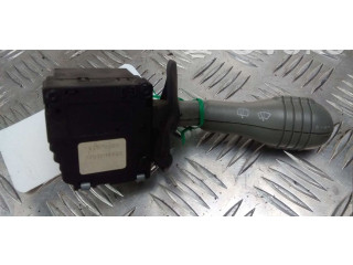 Ручка стеклоочистителей 7701046628   Renault Twingo I