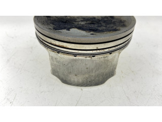 Поршень 12018AB250 Subaru Outback для бензинового двигателя 2.5