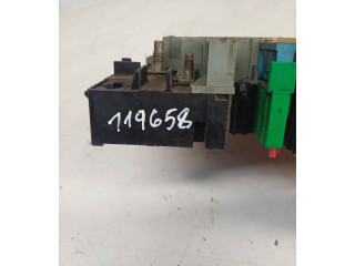   Pojistková skříňka 96280244   Peugeot 607 2003