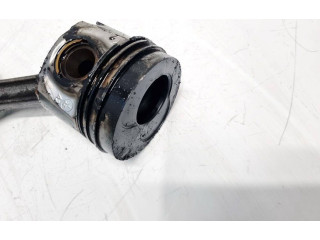  Поршень с шатуном    Audi A3 S3 8L  