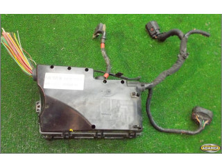 Блок предохранителей    Volvo C30    