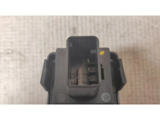 Включатель регулировки высоты фонарей