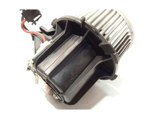 Вентилятор печки    8K1820021, 8K0820521B   Audi A5 8T 8F