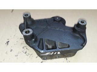 Устройство натяжки ремня