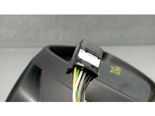 Зеркало электрическое Renault Captur 2013-2020 года