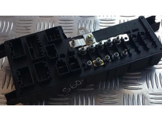 Pojistková skříňka 518828108 Volvo S60 2003