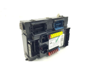   Pojistková skříňka 68381687AA   Jeep Compass 2018