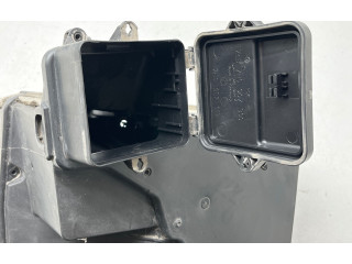 Pojistková skříňka 7E0907296A Volkswagen Transporter - Caravelle T5 2013