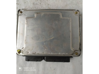 Řídící jednotka 038906019GS, 28SA5627 Volkswagen PASSAT B5 1999