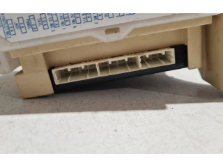 Блок предохранителей 8922178010 Lexus NX