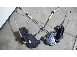 Zámek zadních dveří 185KM Volvo XC60 2015