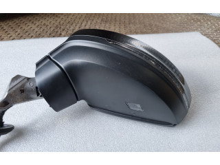 Zpětné zrcátko  Volkswagen Tiguan 2023  5NC857501  