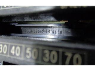 Блок предохранителей  4061-Y1   Honda HR-V    