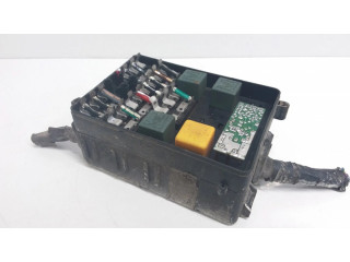 Pojistková skříňka BMW 5 E28 1985