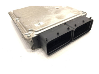 Блок управления двигателем Блок управления 06K987309B Skoda Karoq