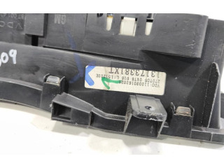 Панель приборов 13173381XT   Opel Meriva A       