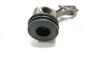 Píst Mitsubishi Grandis BSY