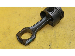 Píst Mercedes-Benz C W203