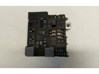 Блок предохранителей  32268453   Volvo XC90    