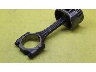 Píst Volkswagen Polo IV 9N3