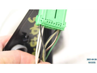 Зеркало электрическое        Volvo V70  2005 - 2008 года   