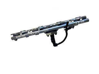 Vstřikovací lišta 8945833030, 19L13 Toyota C-HR pro benzínový / Электричество motor 2.0