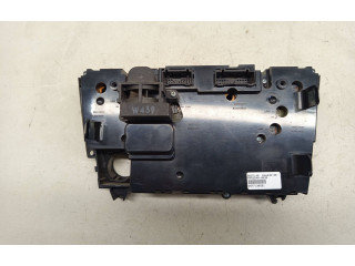 Блок управления климат-контролем 8697140, 04W43E06 Volvo V70