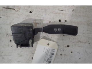 Ручка стеклоочистителей    Renault Clio I