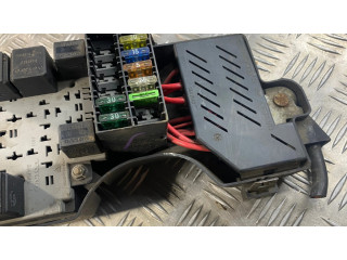 Блок предохранителей 9168986 Volvo S60