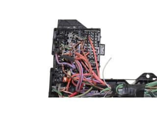 Блок предохранителей 8X2T14290TD Jaguar XF X250