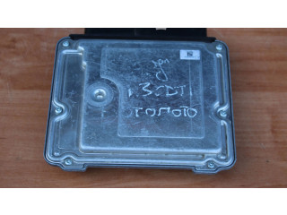 Блок управления двигателя 55590420, 55579447 Vauxhall Astra J