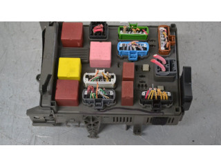   Pojistková skříňka    Renault Espace -  Grand espace IV 2005