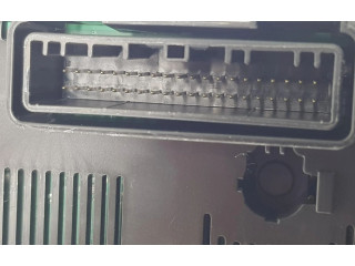 Přístrojová deska Renault Clio V 2019 248100950R, 248100950R