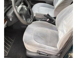 Моторчик дворников 6405A8 Peugeot 406