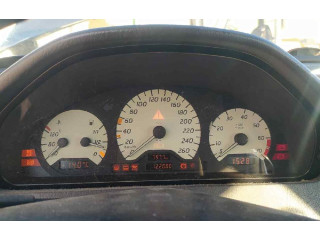 Přístrojová deska Mercedes-Benz C W202 1995 A2025404248