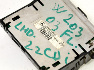 Дисплей    A2095452432   Mercedes-Benz C W205