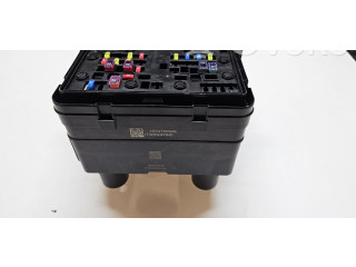 Блок предохранителей  68347002AE   Jeep Grand Cherokee WL    