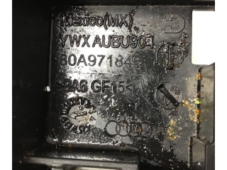 Блок предохранителей 80A971845, 1J0972977 Audi Q5 SQ5