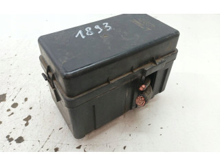 Блок предохранителей 05064053AJ Dodge Nitro