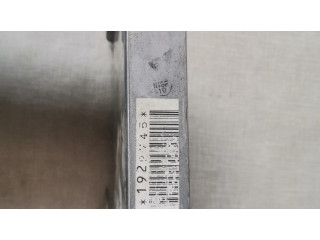 Блок управления двигателем Блок управления 0797001923, 6FE6ED Mazda 626