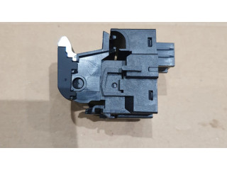 Включатель ручного тормоза