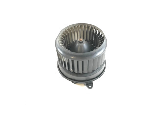 Вентилятор печки    4H2820021B   Audi A7 S7 4G