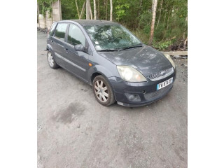 Радио/ проигрыватель CD/DVD / навигация Ford Fiesta  2006 - 2008 года 1927597      