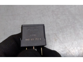 Pojistková skříňka 4H0951253A Audi A5 Sportback 8TA 2012