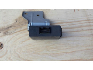 Блок управления 87022SA021 Subaru Forester SG